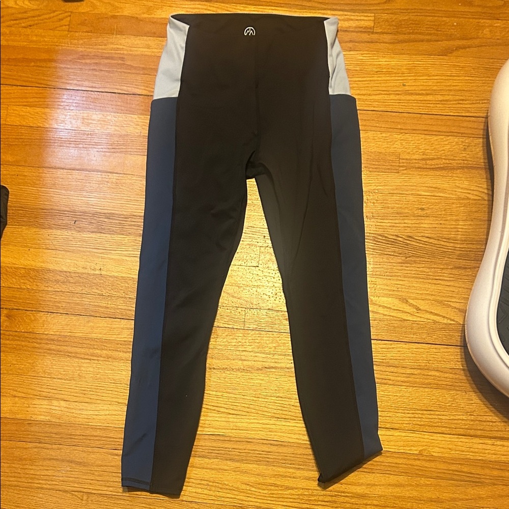 Theory Black and Blue Leggings
